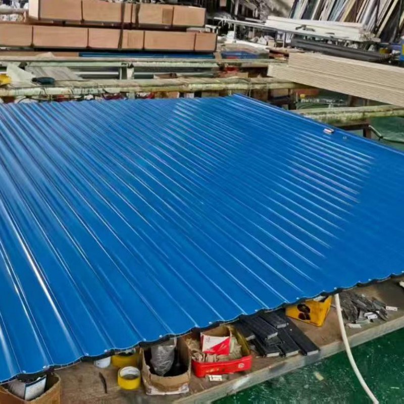 Perché le porte avvolgibili in metallo sono essenziali per la sicurezza e l'efficienza moderne?