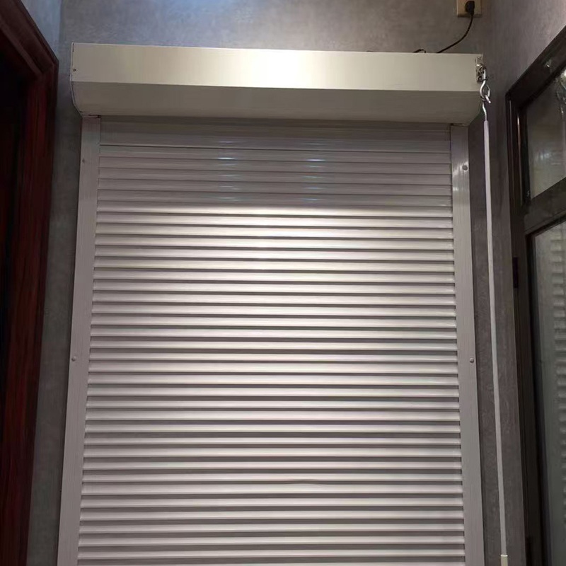 Porte avvolgibili nel seminterrato
